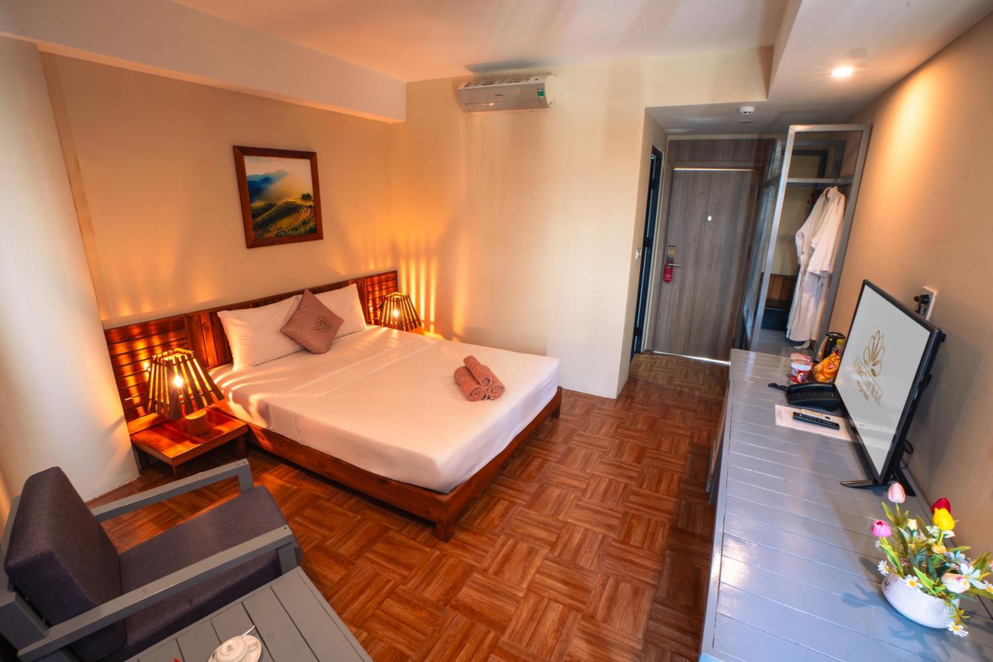 Golden Daisy Hotel Фу Куок Екстериор снимка