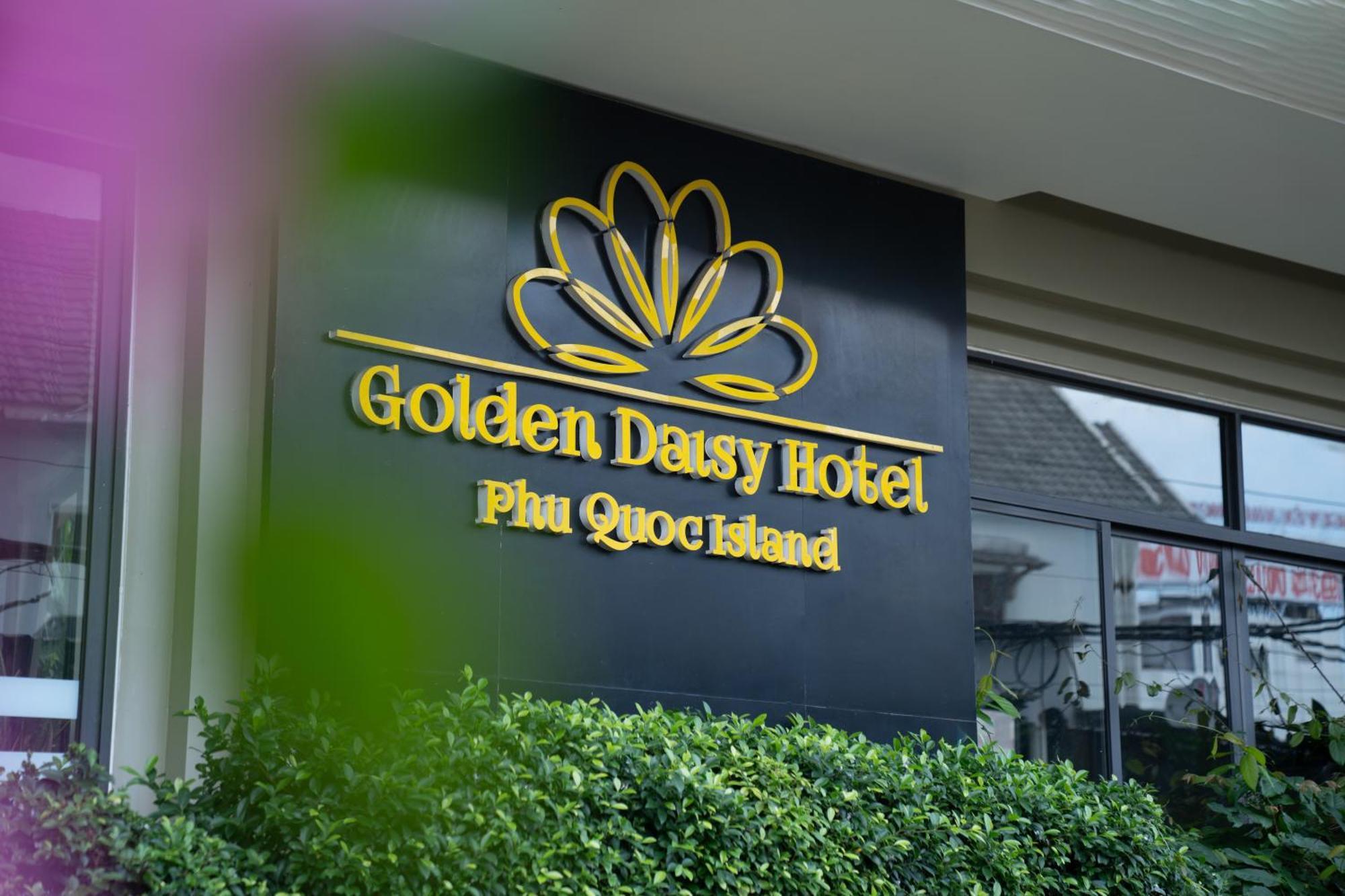 Golden Daisy Hotel Фу Куок Екстериор снимка