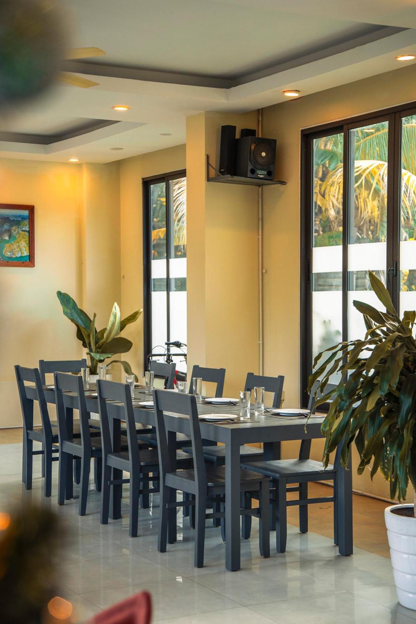 Golden Daisy Hotel Фу Куок Екстериор снимка
